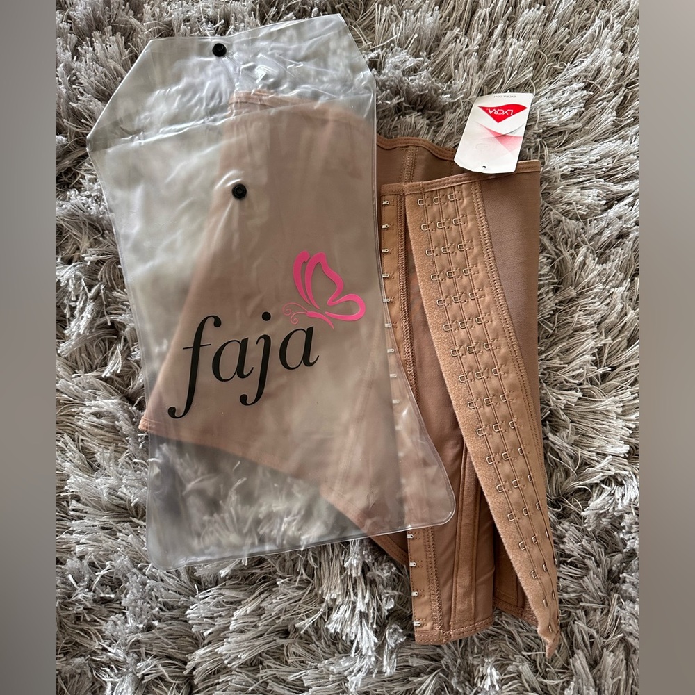 ✨NEW✨ High Compression Waist Trainer Short Torso Faja Avispa